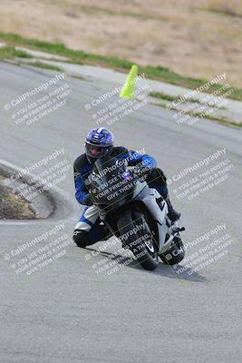 media/Mar-05-2023-TrackXperience (Sun) [[a95d40e56a]]/Group 2/session 2 turn 4/